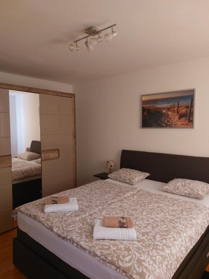 Apartman Sous Les Rochers Grižane Exteriér fotografie